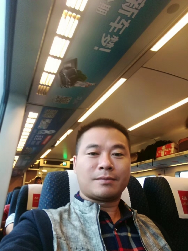 等爱的人的第一张照片--武汉基督教相亲网